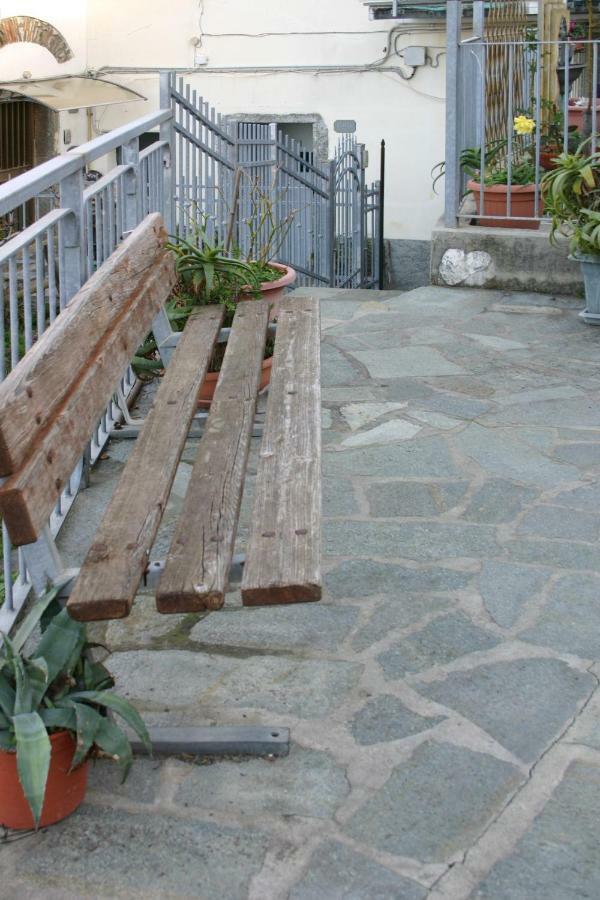 Casa Il Gabbiano Apartment Riomaggiore Exterior photo